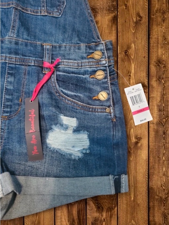 Dollhouse distressed denim overall shorts, dark wash, rolled cuffs, size 7 NWT - Picture 5 of 5